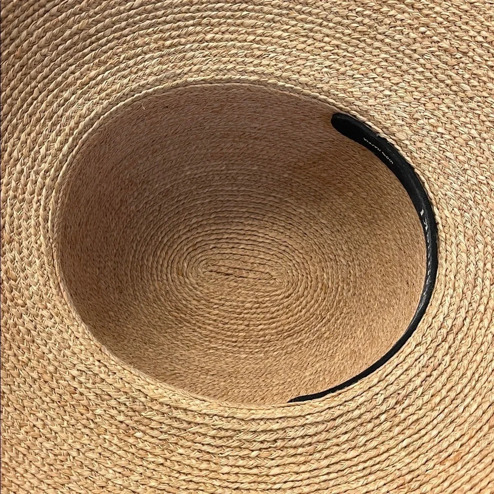 Helen Kaminski Newport Hat Excellent